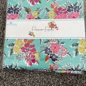 Riley Blake Flower Farm 10 Inch Stacker